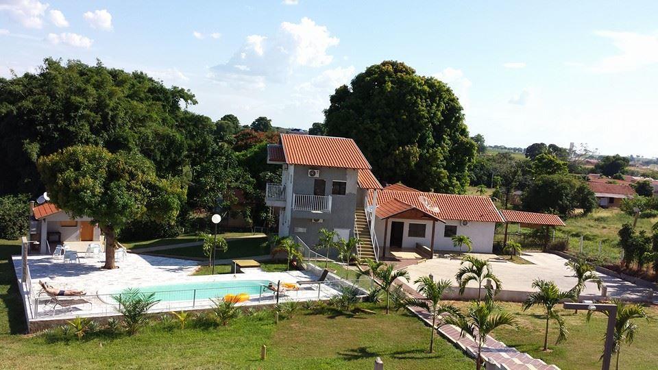 Hotel Beto Rocha サンタ・フェ・ド・スル エクステリア 写真